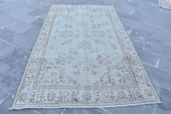 5.1 ft. x 8.8 ft. Vintage Turkish Rug TR06207 Image 2