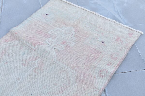 2.5 ft. x 7.6 ft. Vintage Turkish Rug TR06217 Image 4