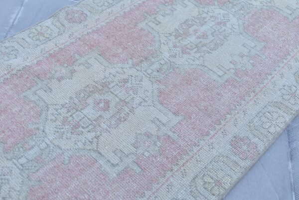 2.8 ft. x 8.9 ft. Vintage Turkish Rug TR06237 Image 5