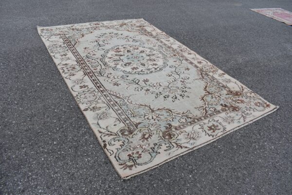 5.9 ft. x 9.2 ft. Vintage Turkish Rug TR06247 Image 3