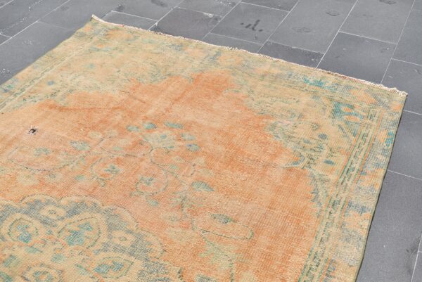 5.7 ft. x 9.5 ft. Vintage Turkish Rug TR06257 Image 4