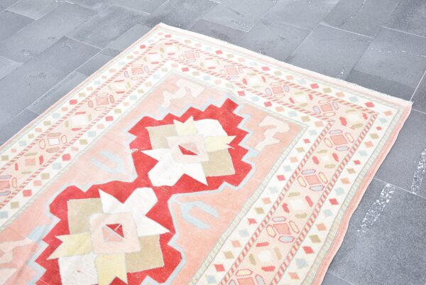 4.7 ft. x 6.3 ft. Vintage Turkish Rug TR06277 Image 4