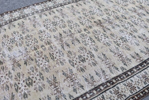 5.2 ft. x 8.6 ft. Vintage Turkish Rug TR06297 Image 5