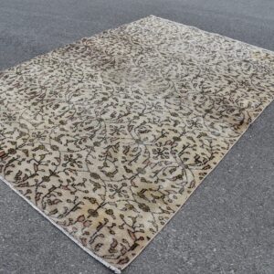 6.3 ft. x 8.9 ft. Vintage Turkish Rug TR06357 Image 1