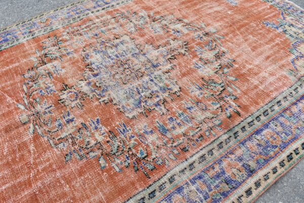 5.5 ft. x 8.6 ft. Vintage Turkish Rug TR06377 Image 5