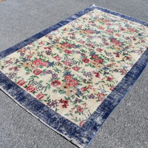 4.8 ft. x 8 ft. Vintage Turkish Rug TR06427 Image 1