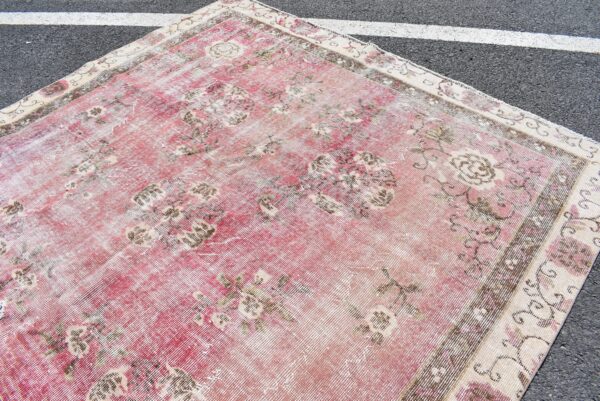 6.8 ft. x 10.7 ft. Vintage Turkish Rug TR06537 Image 4