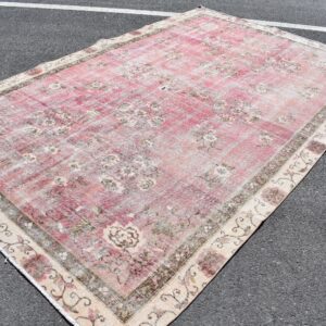 6.8 ft. x 10.7 ft. Vintage Turkish Rug TR06537 Image 1