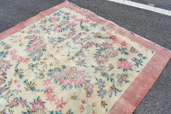 5.8 ft. x 8.7 ft. Vintage Turkish Rug TR06587 Image 4