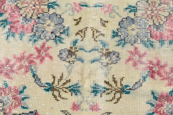 5.8 ft. x 8.7 ft. Vintage Turkish Rug TR06587 Image 6