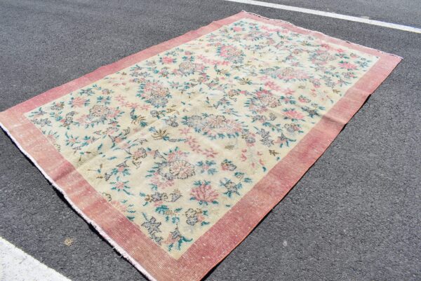 5.8 ft. x 8.7 ft. Vintage Turkish Rug TR06587 Image 1