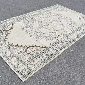 5.7 ft. x 9.8 ft. Vintage Turkish Rug TR06627 Image 1