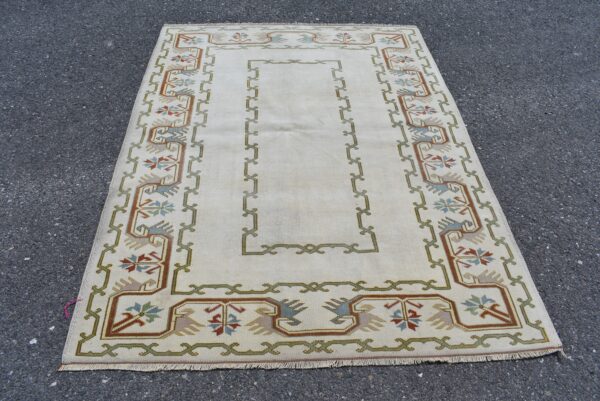 4.6 ft. x 6.2 ft. Vintage Turkish Rug TR06667 Image 2