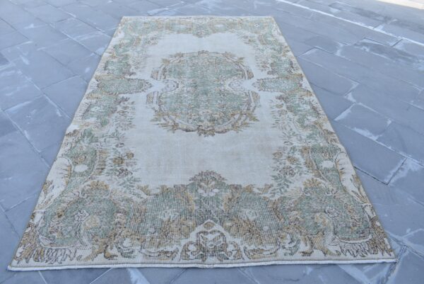 5.4 ft. x 9.5 ft. Vintage Turkish Rug TR06757 Image 2