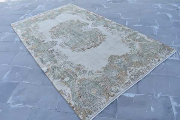 5.4 ft. x 9.5 ft. Vintage Turkish Rug TR06757 Image 3