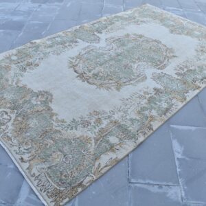 5.4 ft. x 9.5 ft. Vintage Turkish Rug TR06757 Image 1