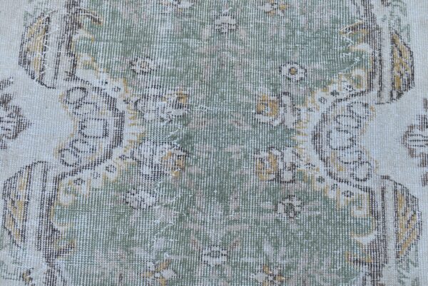5.4 ft. x 9.5 ft. Vintage Turkish Rug TR06757 Image 6
