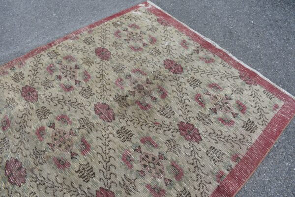 4.8 ft. x 8.6 ft. Vintage Turkish Rug TR06787 Image 4