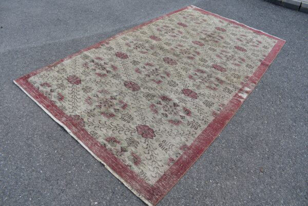 4.8 ft. x 8.6 ft. Vintage Turkish Rug TR06787 Image 1