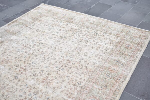 6.6 ft. x 9.7 ft. Vintage Turkish Rug TR06847 Image 4