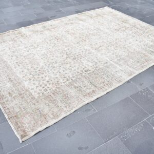 6.6 ft. x 9.7 ft. Vintage Turkish Rug TR06847 Image 1