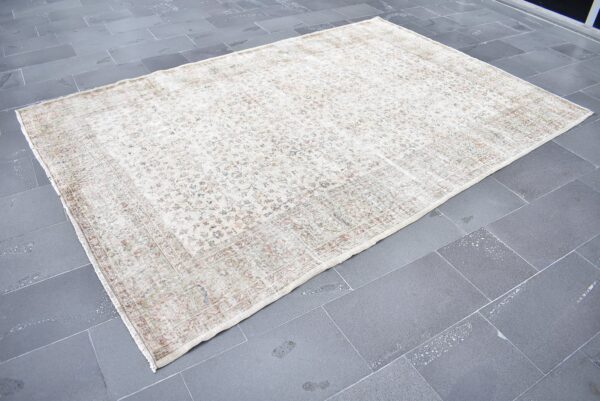 6.6 ft. x 9.7 ft. Vintage Turkish Rug TR06847 Image 1