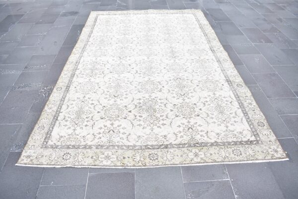 6 ft. x 9.8 ft. Vintage Turkish Rug TR06857 Image 2