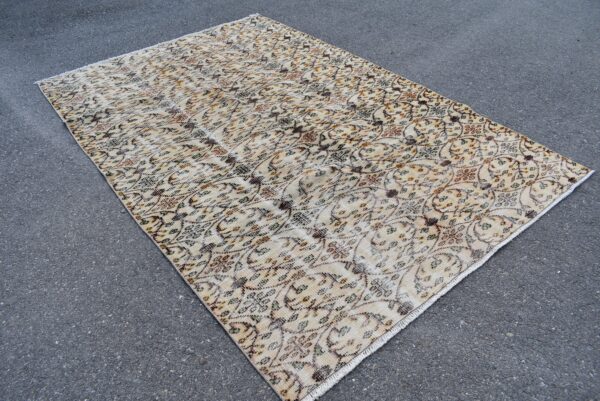 5.9 ft. x 8.9 ft. Vintage Turkish Rug TR06897 Image 3