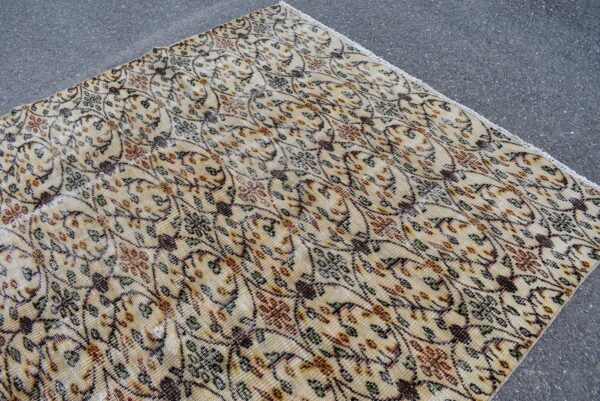 5.9 ft. x 8.9 ft. Vintage Turkish Rug TR06897 Image 4