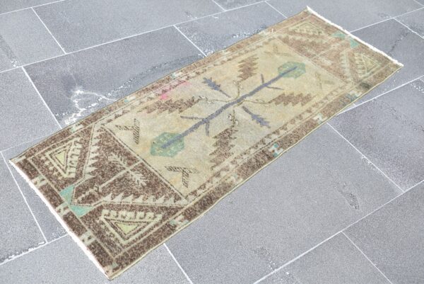 1.4 ft. x 4 ft. Vintage Turkish Rug TR06907 Image 1