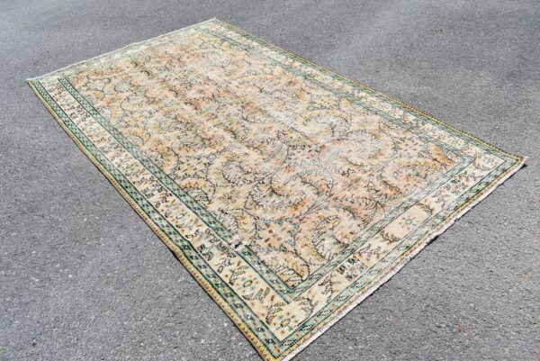 5.8 ft. x 9.1 ft. Vintage Turkish Rug TR06927 Image 3