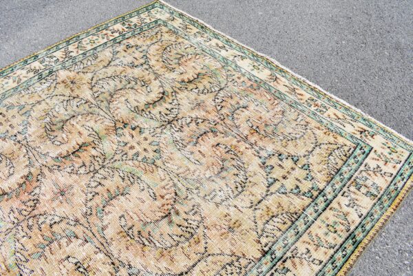 5.8 ft. x 9.1 ft. Vintage Turkish Rug TR06927 Image 4