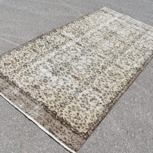 4.3 ft. x 8.1 ft. Vintage Turkish Rug TR06947 Image 1