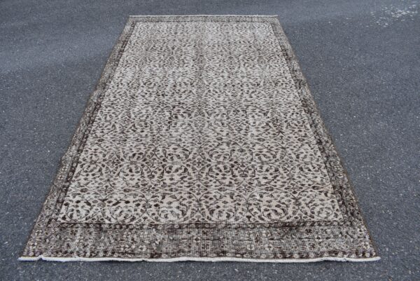 5 ft. x 8.9 ft. Vintage Turkish Rug TR06997 Image 2