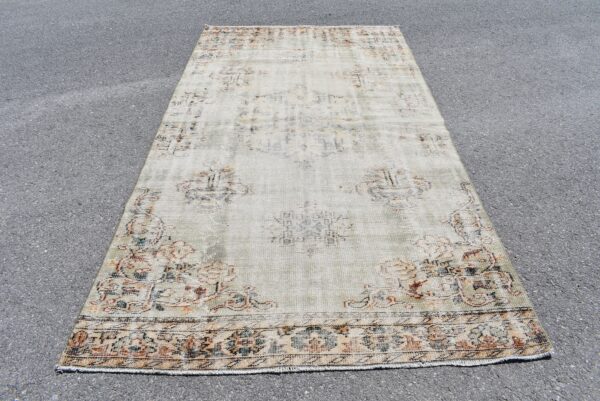 4.9 ft. x 9.4 ft. Vintage Turkish Rug TR07027 Image 2