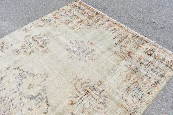 4.9 ft. x 9.4 ft. Vintage Turkish Rug TR07027 Image 4