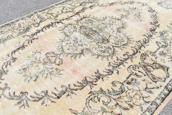 4.8 ft. x 9.1 ft. Vintage Turkish Rug TR07047 Image 5