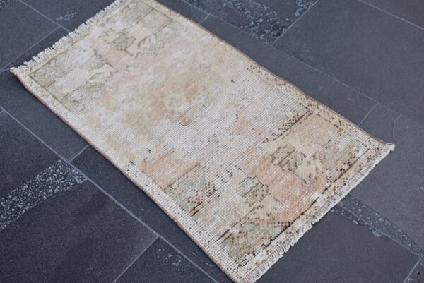 1.6 ft. x 3 ft. Vintage Turkish Rug TR07087 Image 3
