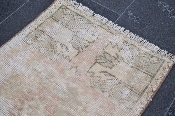 1.6 ft. x 3 ft. Vintage Turkish Rug TR07087 Image 4
