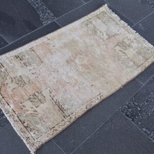 1.6 ft. x 3 ft. Vintage Turkish Rug TR07087 Image 1