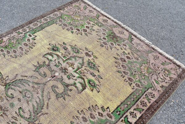 3.9 ft. x 8.3 ft. Vintage Turkish Rug TR07257 Image 4