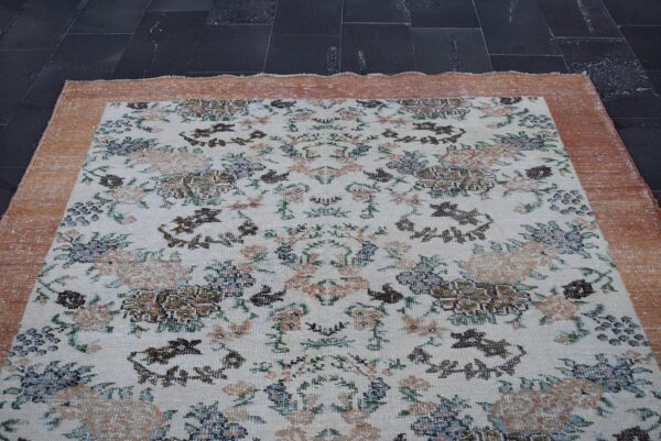 6.7 ft. x 10.1 ft. Vintage Turkish Rug TR07317 Image 4