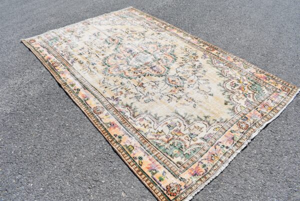 5.5 ft. x 8.9 ft. Vintage Turkish Rug TR07337 Image 3