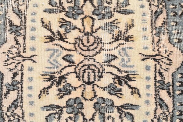 3.7 ft. x 8.3 ft. Vintage Turkish Rug TR07447 Image 6