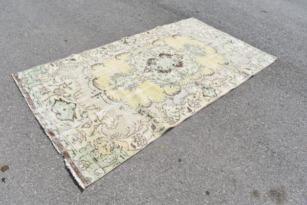 4.5 ft. x 8.5 ft. Vintage Turkish Rug TR07497 Image 1