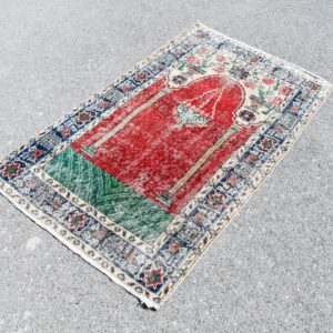 2.6 ft. x 4.4 ft. Vintage Turkish Rug TR07507 Image 1