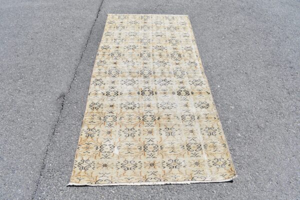 3.1 ft. x 6.5 ft. Vintage Turkish Rug TR07517 Image 2
