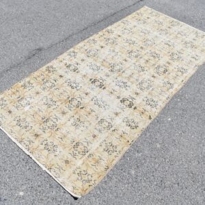 3.1 ft. x 6.5 ft. Vintage Turkish Rug TR07517 Image 1