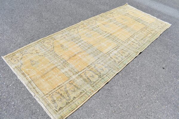 3.9 ft. x 9.7 ft. Vintage Turkish Rug TR07547 Image 1