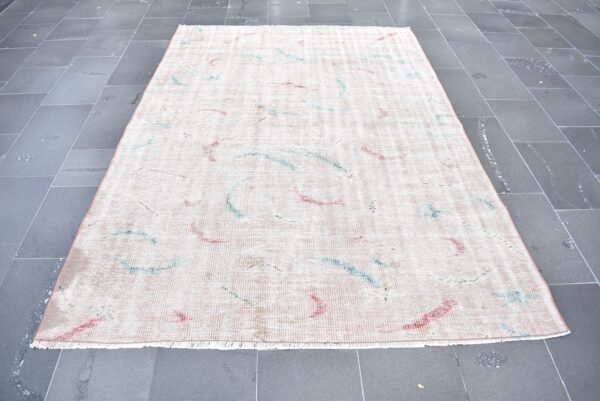 5.6 ft. x 8.1 ft. Vintage Turkish Rug TR07557 Image 2